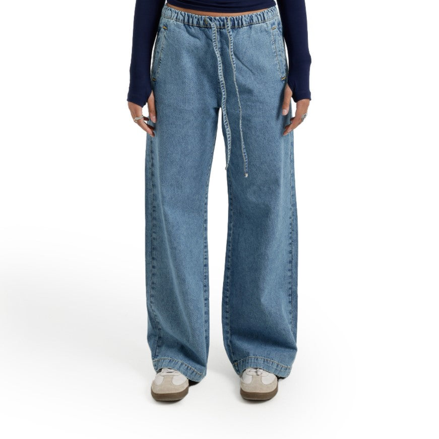 WMNS’s Soft Waist, Baggy