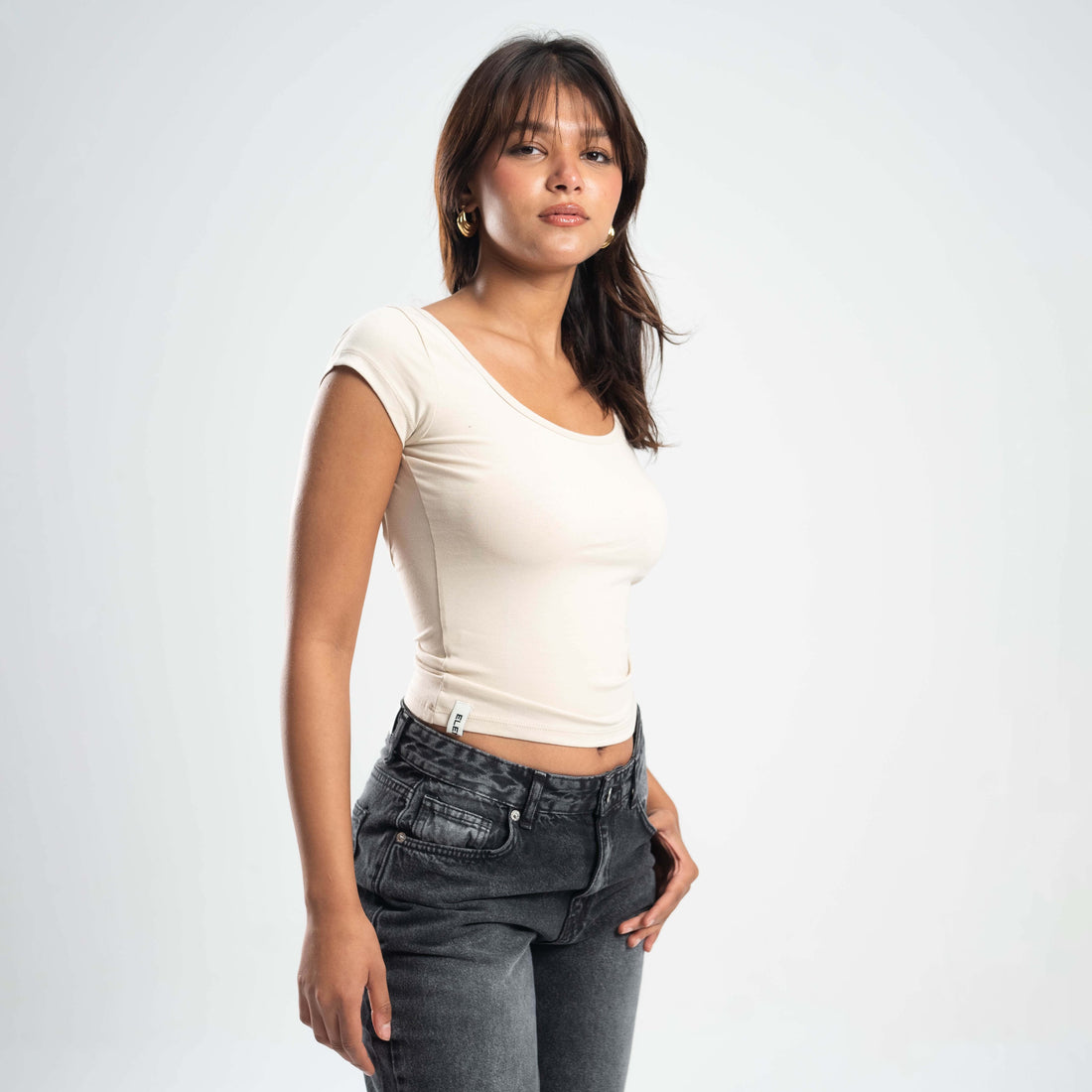 Quarter Sleeve, Backless & Scooped
