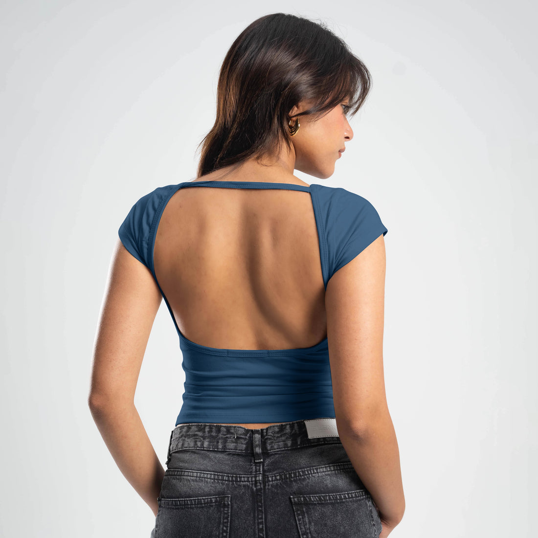 Quarter Sleeve, Backless & Scooped