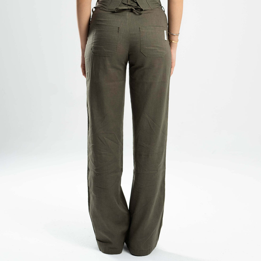 LINEN Straights